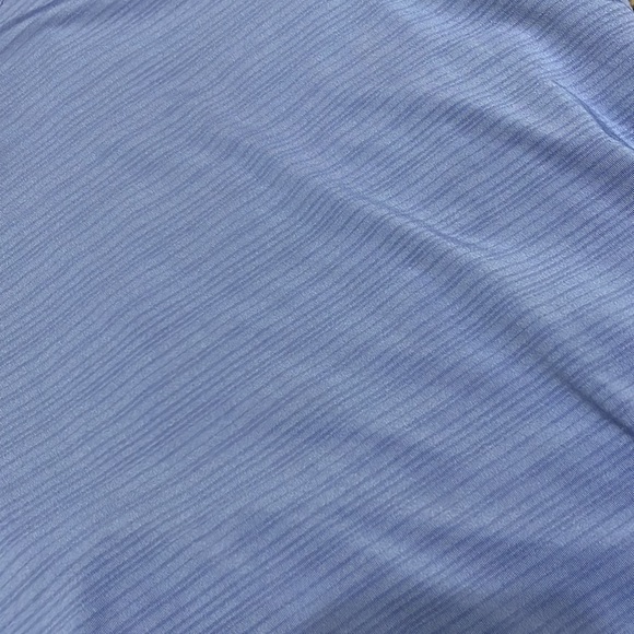 SOLD!!! Fabletics blue open twist back crop top - Picture 2 of 4